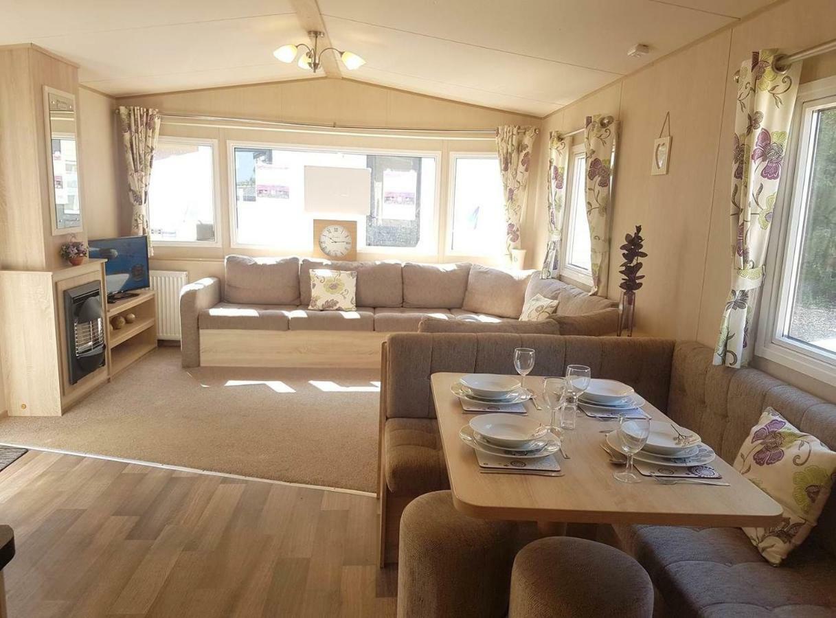 Isle Of Wight Caravan Shanklin Exterior photo